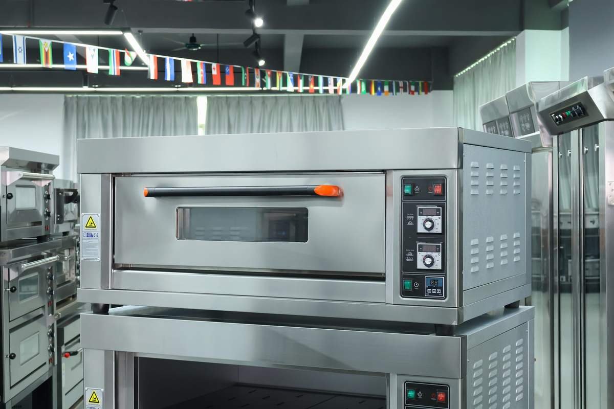 EBO-12 electric baking oven on display in a showroom